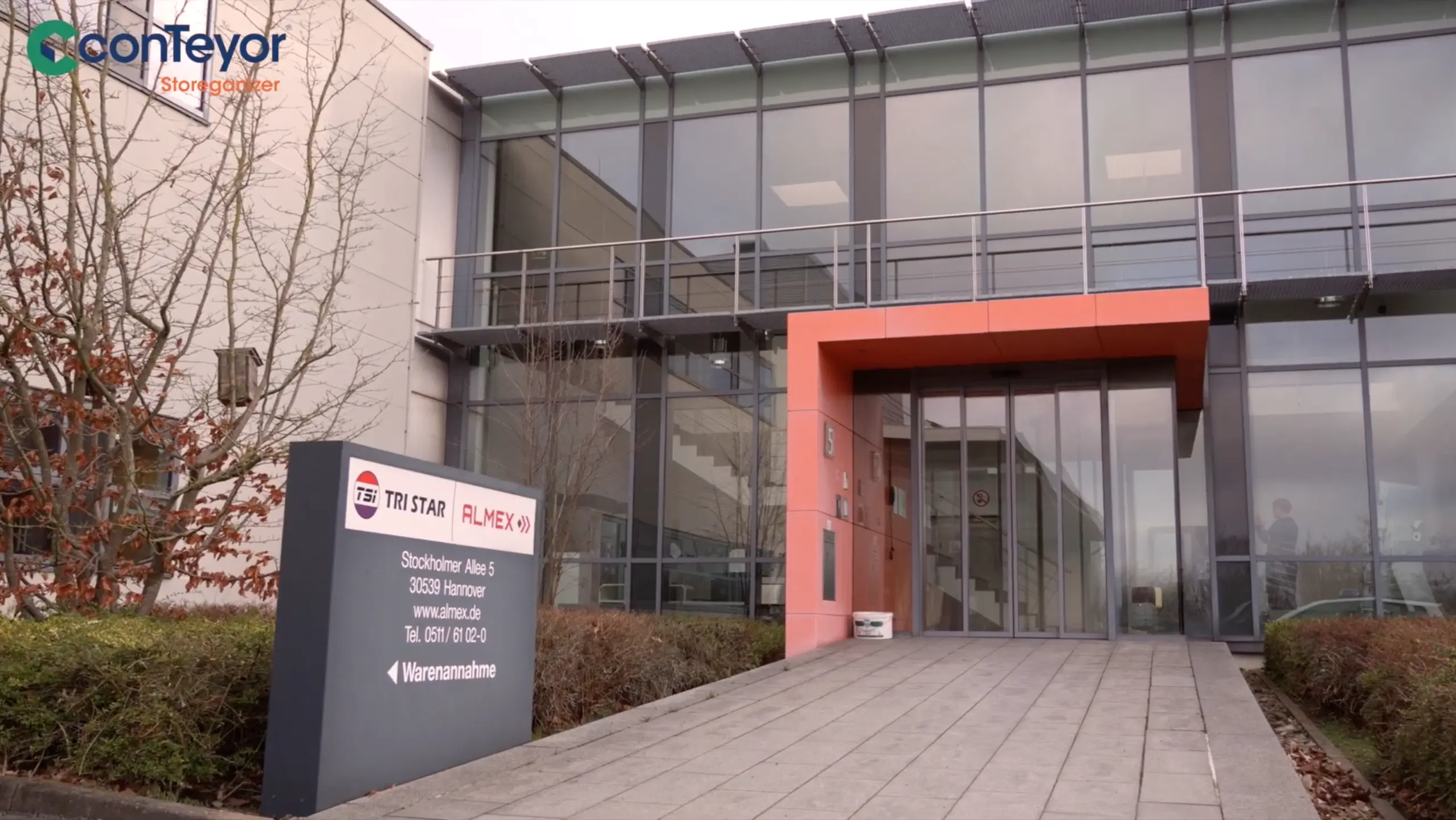 Video "Reduktion des Footprints um 50 % durch neues Lagerkonzept"
